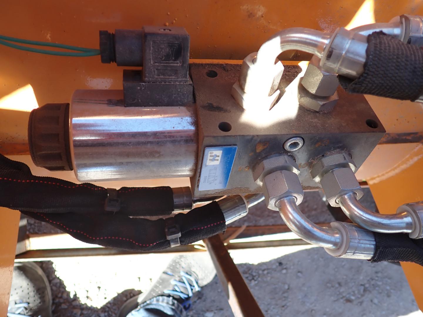 ./imagenes/INVOICE/2019/16372/REVOLVEDORA DE CEMENTO  (11).JPG